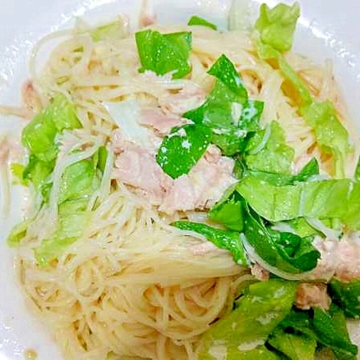 カッペリーニ/ツナ缶サラダ菜サラダ風
